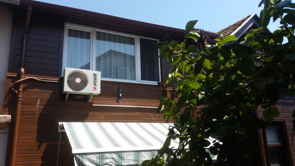 Cicekli Yali Hotel Πρίγκηπος Εξωτερικό φωτογραφία